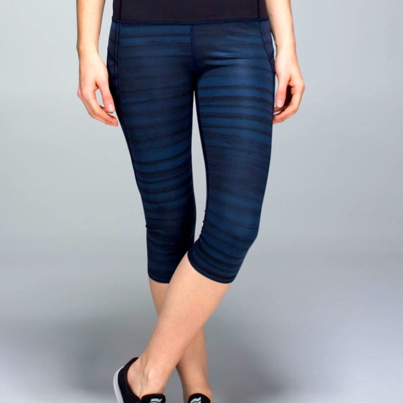 lululemon athletica Pants - Lululemon Run Top Speed Crop Legging